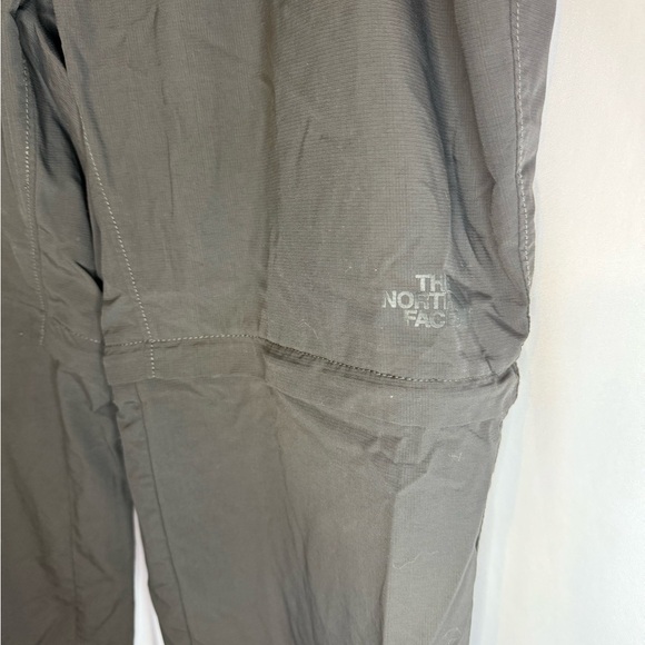 THE NORTH FACE Paramount Convertible Mens Hiking Pants - Picture 2 of 5